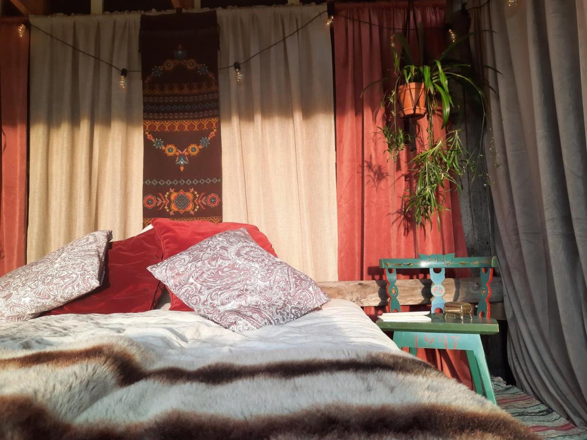 Rider'S Glamping Hotel Back Kültér fotó